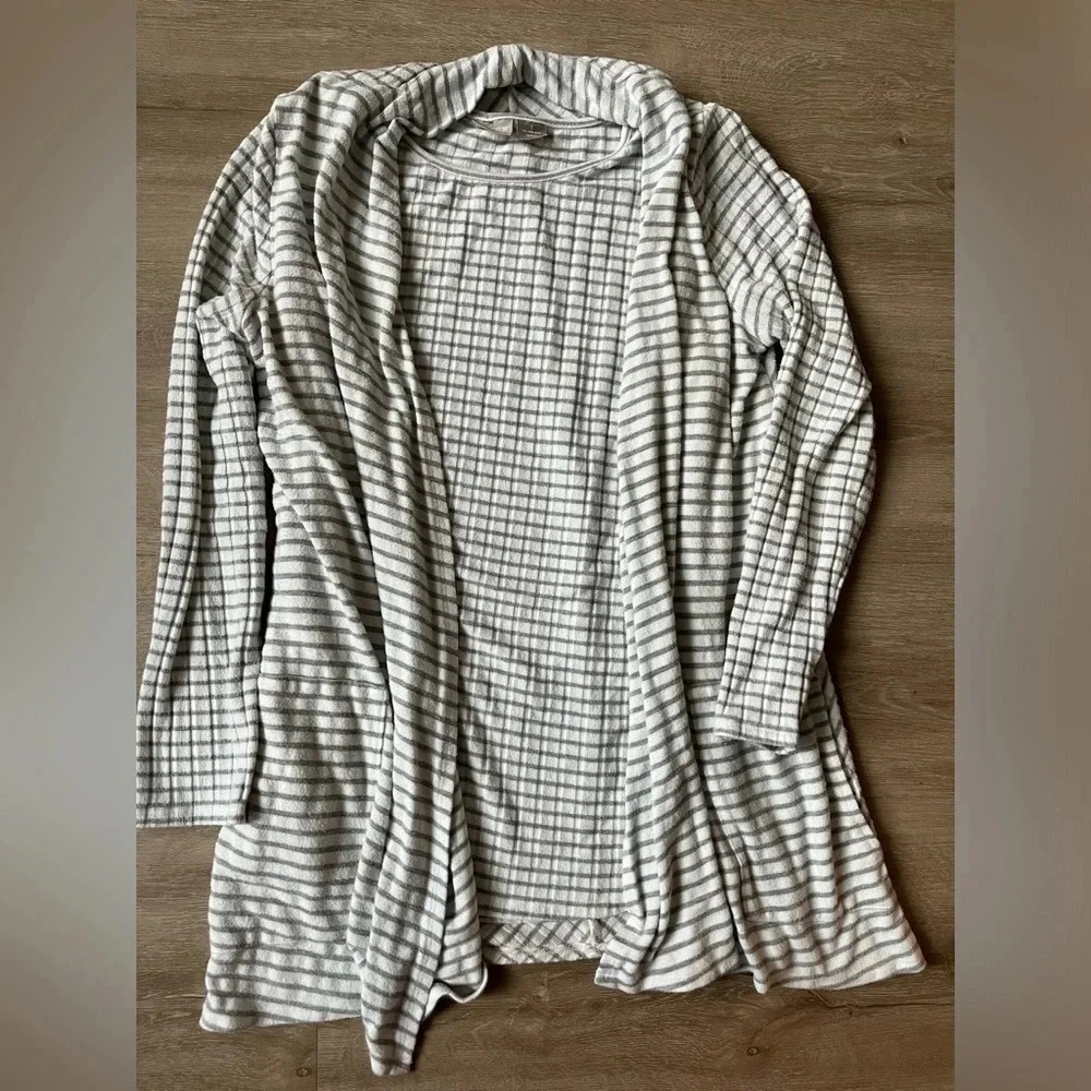 Chico's Plush Chevron Striped Cardigan + Tank SZ 1 - Picture 5 of 5